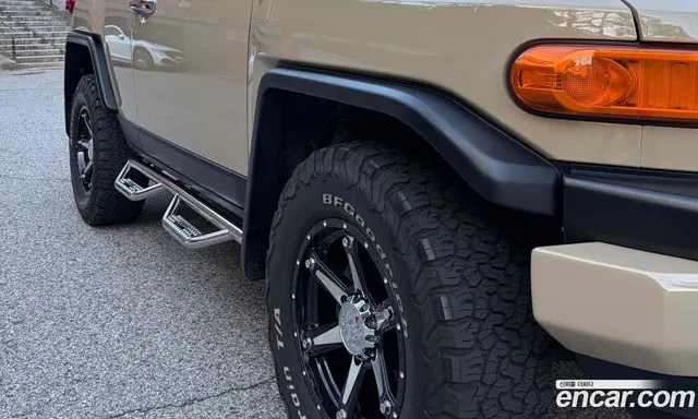 Toyota FJ Cruiser 2007 4.0 АКПП, миниатюра 9