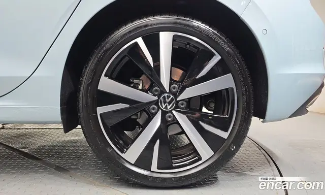 Volkswagen Golf 2025 2.0 АКПП, миниатюра 6