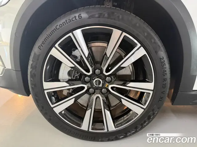 Volvo V60 2025 2.0 АКПП, миниатюра 5