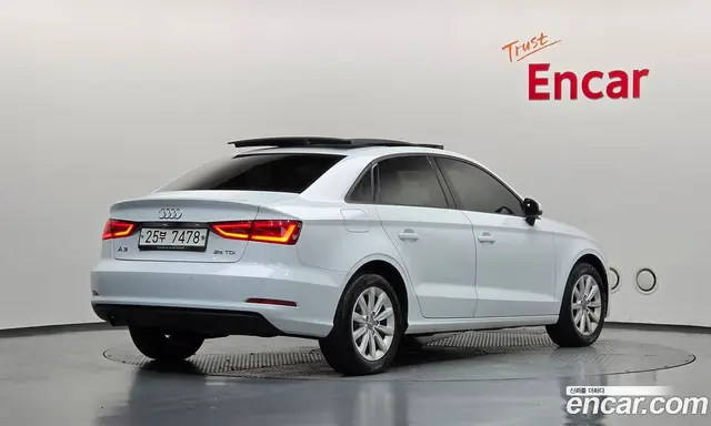 Audi A3 2015 1.6 АКПП, миниатюра 2