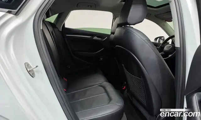 Audi A3 2015 1.6 АКПП, миниатюра 12