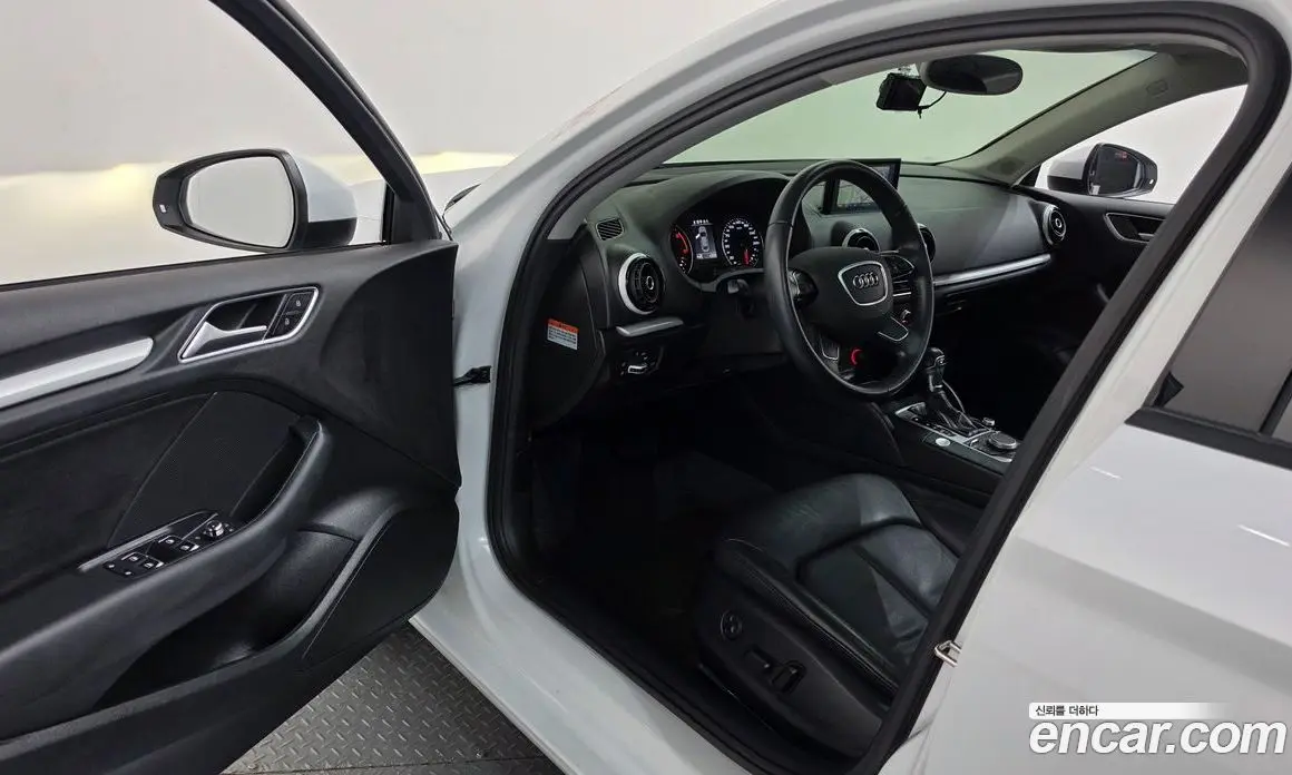 Audi A3 2015 1.6 АКПП, фото 10