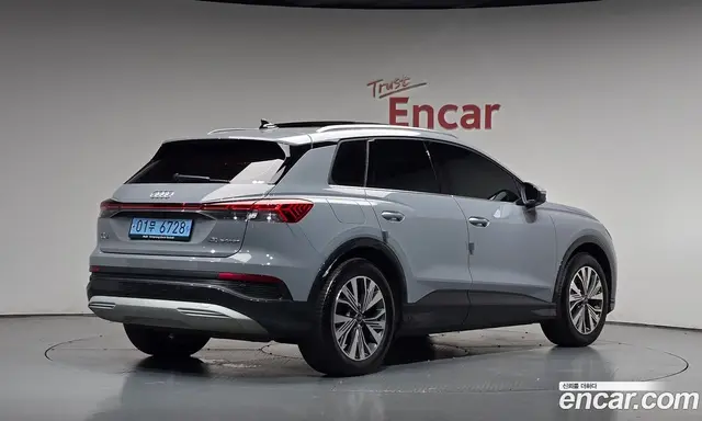 Audi Q4 e-tron, 2025, 20 625 км
