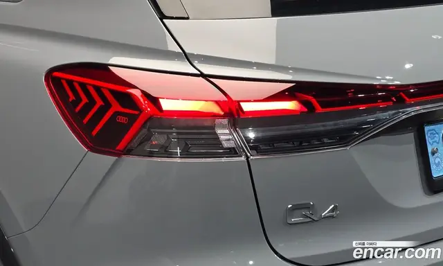 Audi Q4 e-tron 2025 0.2 АКПП, миниатюра 8