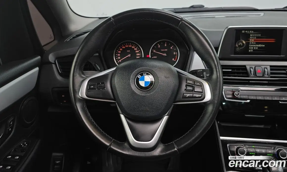 BMW 2 серия 2015 2.0 АКПП, фото 15 BMW 2 серия 2015 2.0 АКПП, фото 15