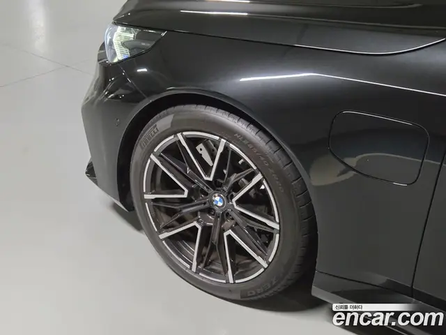 BMW M5 2026 4.4 АКПП, миниатюра 3