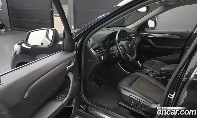 BMW X1 2021 2.0 АКПП, миниатюра 10