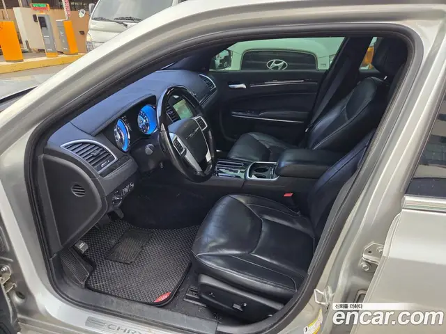 Chrysler 300C 2012 3.0 АКПП, миниатюра 8 Chrysler 300C 2012 3.0 АКПП, миниатюра 8