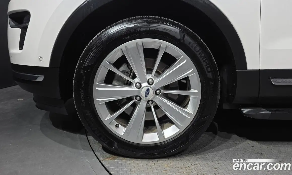 Ford Explorer 2019 2.3 АКПП, фото 4