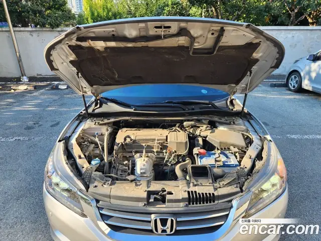 Honda Accord 2014 2.4 АКПП, миниатюра 6 Honda Accord 2014 2.4 АКПП, миниатюра 6