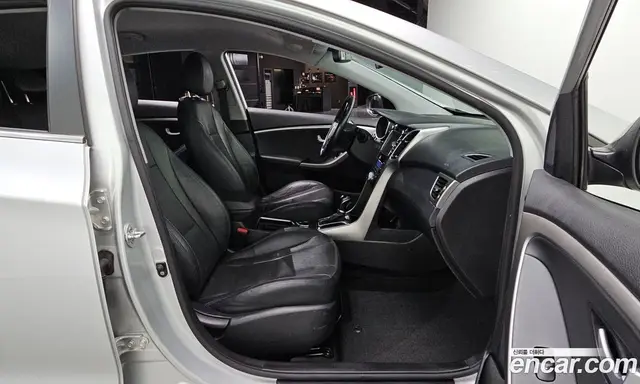 Hyundai i30 2015 1.6 АКПП, миниатюра 12