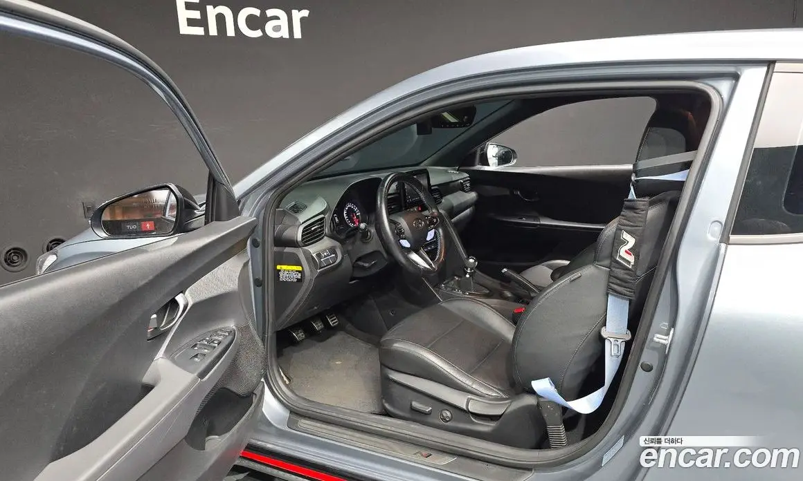 Hyundai Veloster 2019 2.0 МКПП, фото 13