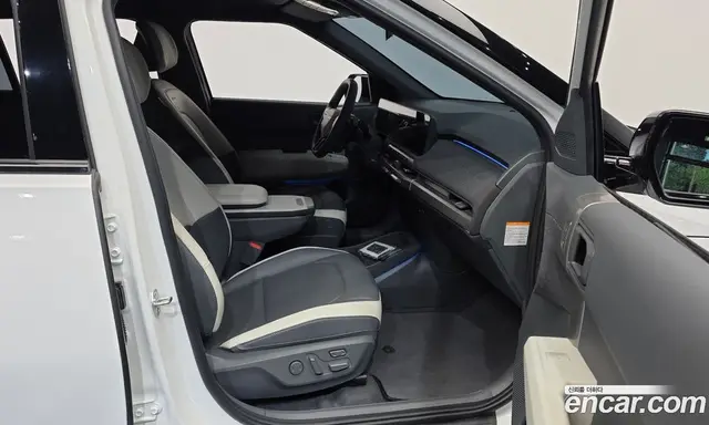 Kia EV3 2024 0.2 АКПП, миниатюра 11 Kia EV3 2024 0.2 АКПП, миниатюра 11