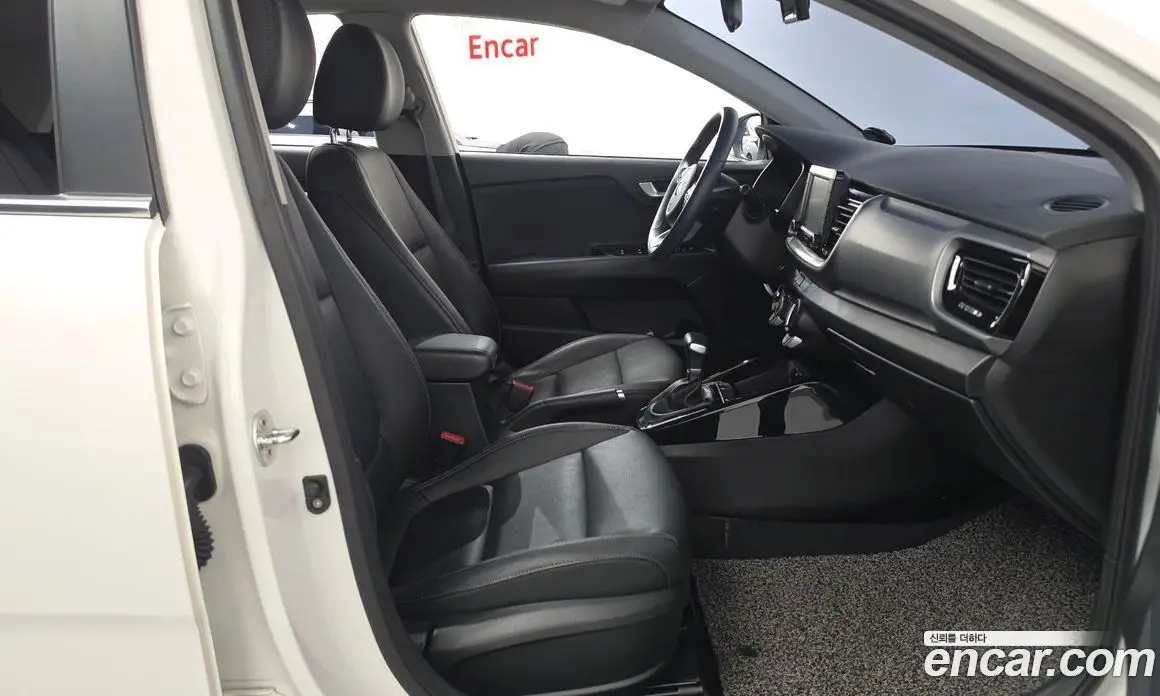 Kia Stonic 2018 1.4 АКПП, фото 16