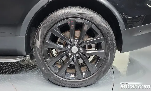 Land Rover Discovery 2023 2.0 АКПП, миниатюра 6