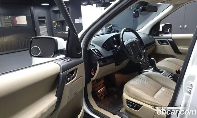 Land Rover Freelander 2014 2.2 АКПП, миниатюра 10