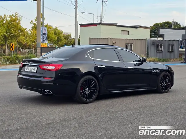 Maserati Quattroporte 2015 3.8 АКПП, миниатюра 2