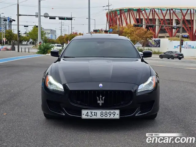 Maserati Quattroporte 2015 3.8 АКПП, миниатюра 3