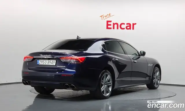 Maserati Quattroporte 2019 3.0 АКПП, миниатюра 2