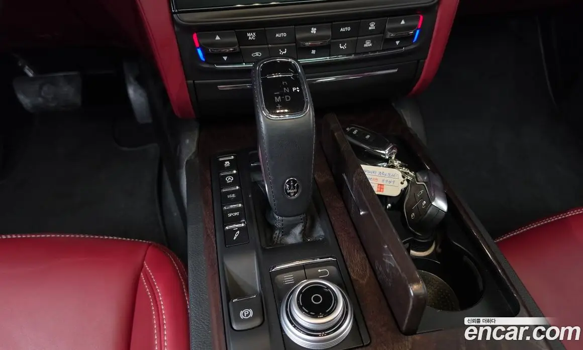 Maserati Quattroporte 2019 3.0 АКПП, фото 12