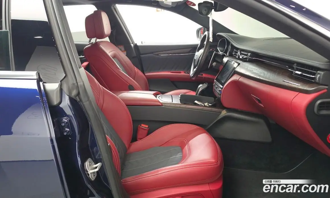 Maserati Quattroporte 2019 3.0 АКПП, фото 16