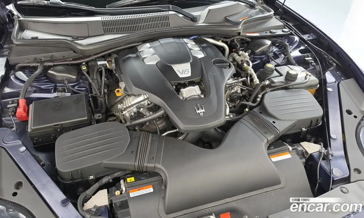 Maserati Quattroporte 2019 3.0 АКПП, фото 6