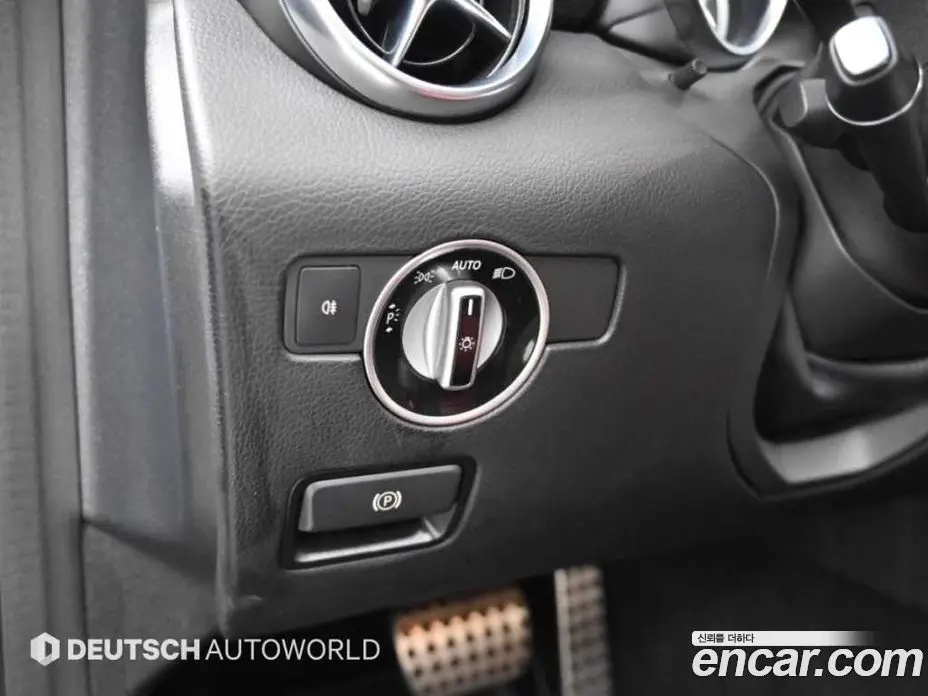 Mercedes-Benz SLC-Class 2017 2.0 АКПП, фото 17