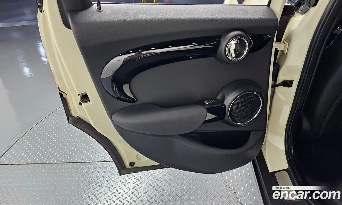 Mini Cooper 2015 1.5 АКПП, фото 14