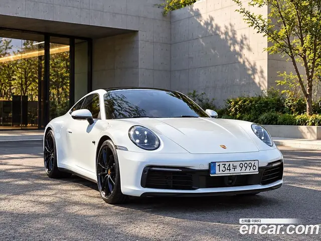 Porsche 911, 2024, 8 250 км