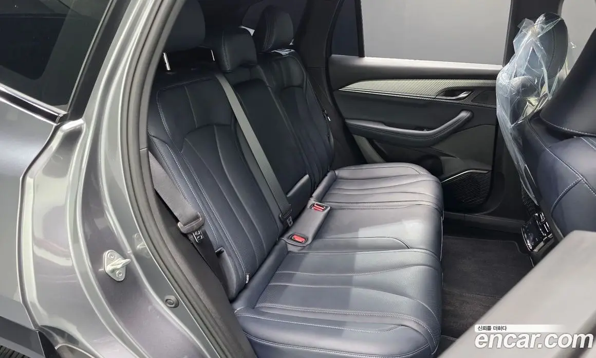 Renault (Samsung) Grand Koleos 2025 1.5 АКПП, фото 17
