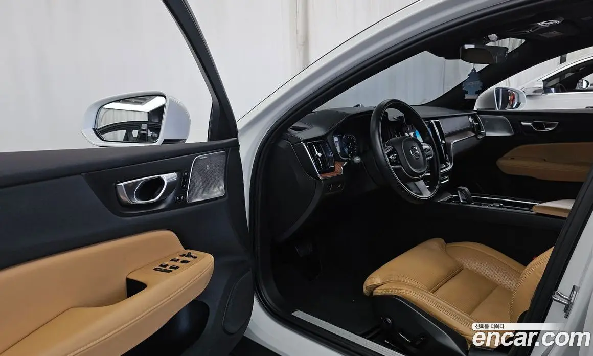 Volvo V60 2021 2.0 АКПП, фото 13 Volvo V60 2021 2.0 АКПП, фото 13