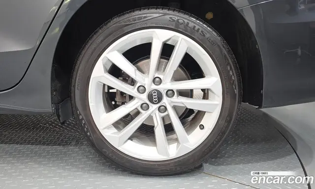 Audi A3 2023 2.0 АКПП, миниатюра 7