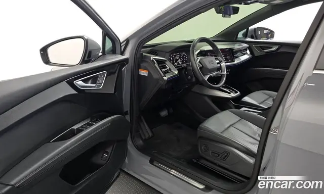 Audi Q4 e-tron 2022 0.2 АКПП, миниатюра 10