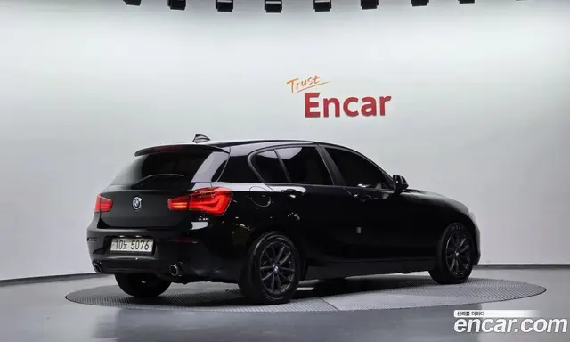 BMW 1 серия 2018 2.0 АКПП, миниатюра 2