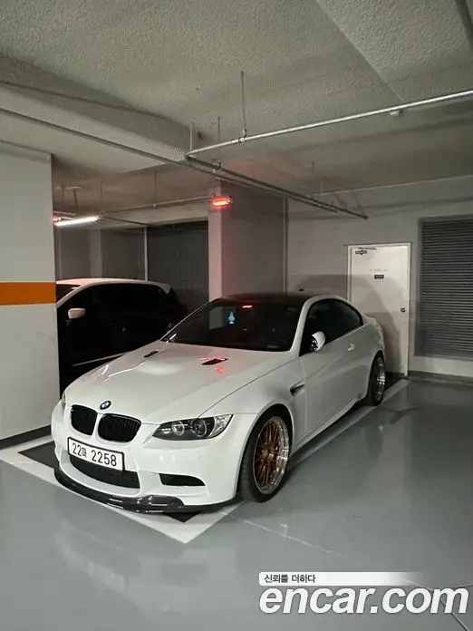 BMW M3 2008 4.0 АКПП, миниатюра 3