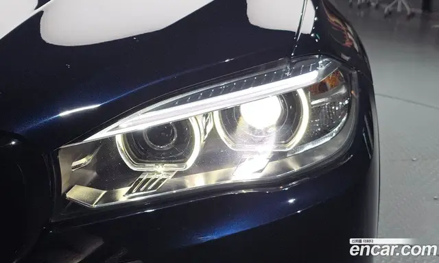 BMW X5 2018 3.0 АКПП, миниатюра 8 BMW X5 2018 3.0 АКПП, миниатюра 8