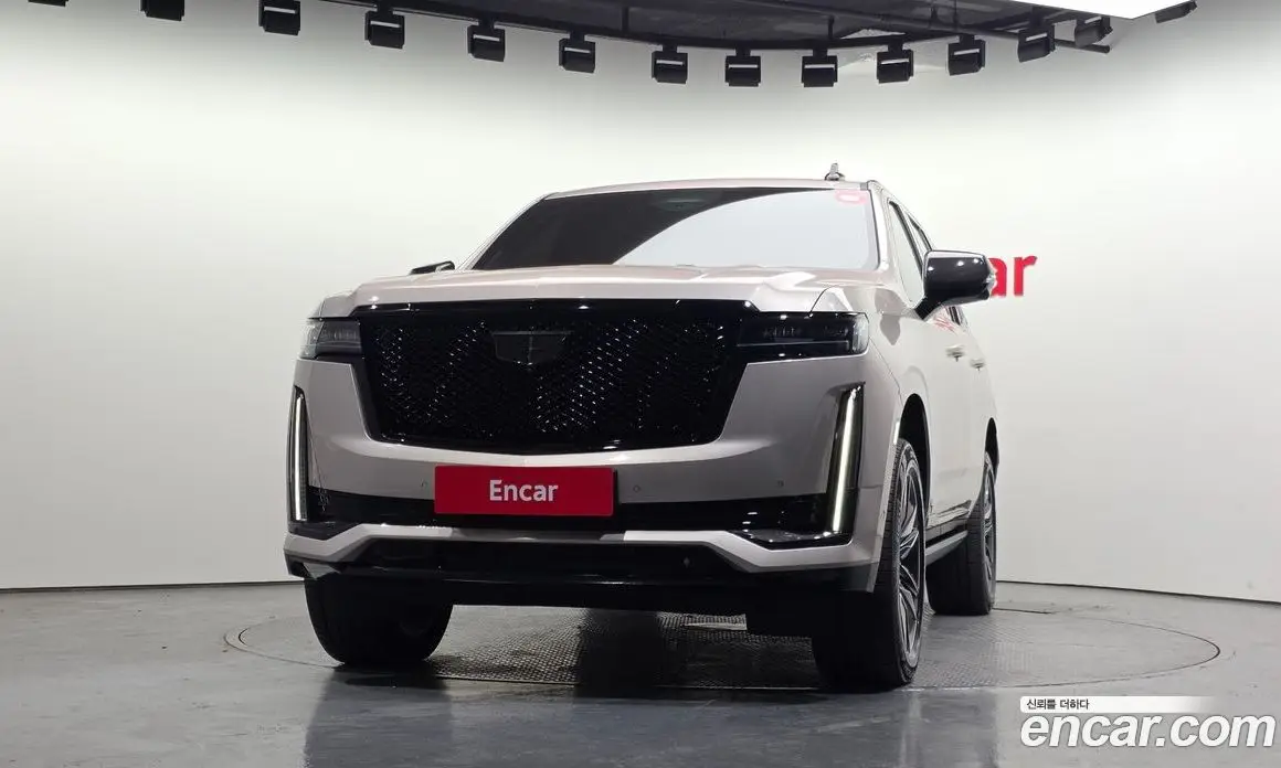 Cadillac Escalade 2022 6.2 АКПП, фото 3