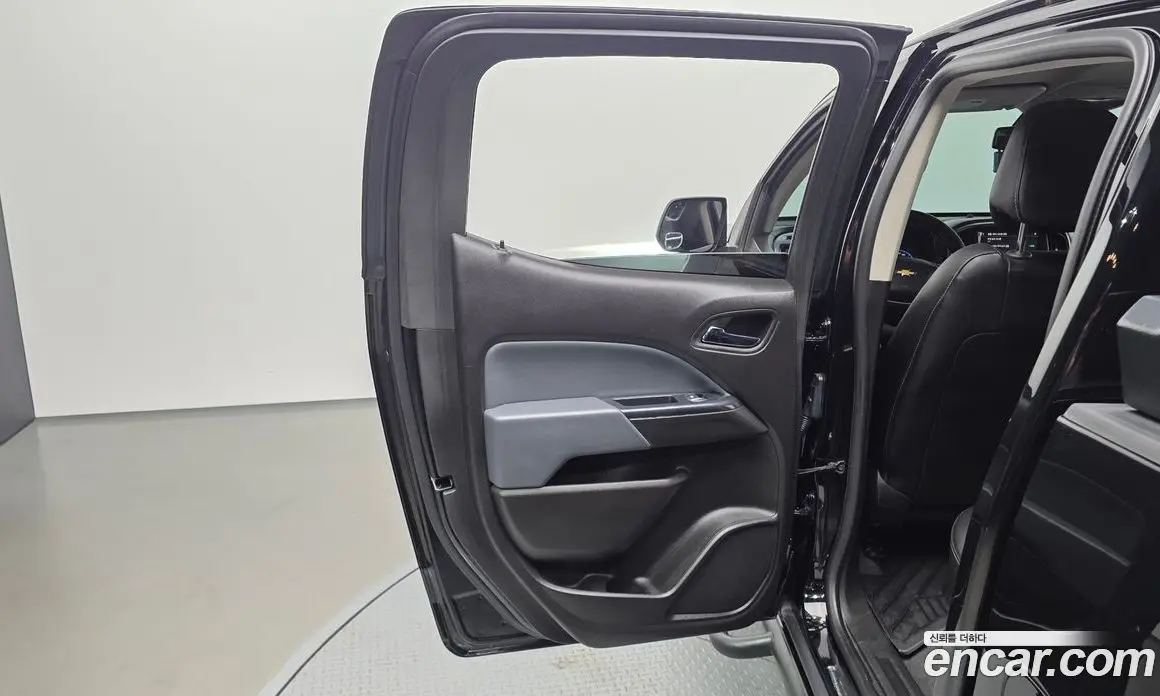 Chevrolet Colorado 2021 3.6 АКПП, фото 15
