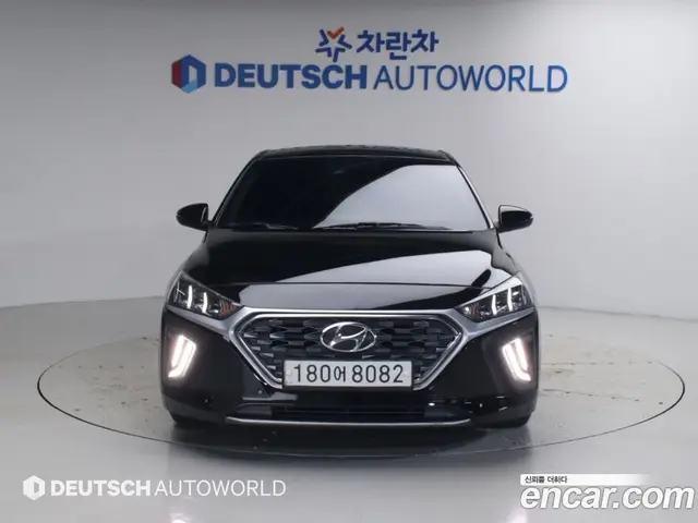 Hyundai Ioniq 2019 1.6 АКПП, миниатюра 3