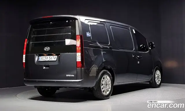 Hyundai Staria 2024 1.6 АКПП, миниатюра 2