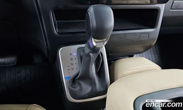 Hyundai Staria 2024 1.6 АКПП, миниатюра 12