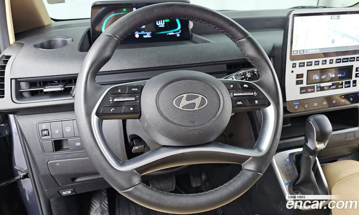 Hyundai Staria 2024 1.6 АКПП, фото 19