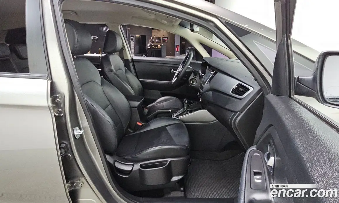 Kia Carens 2013 2.0 АКПП, фото 17