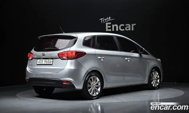 Kia Carens 2014 2.0 АКПП, миниатюра 2