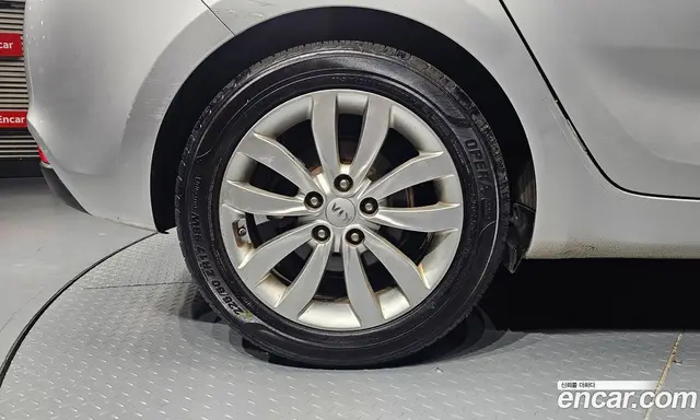 Kia Carens 2014 2.0 АКПП, миниатюра 5