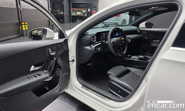 Mercedes-Benz A-Class 2020 2.0 АКПП, миниатюра 12