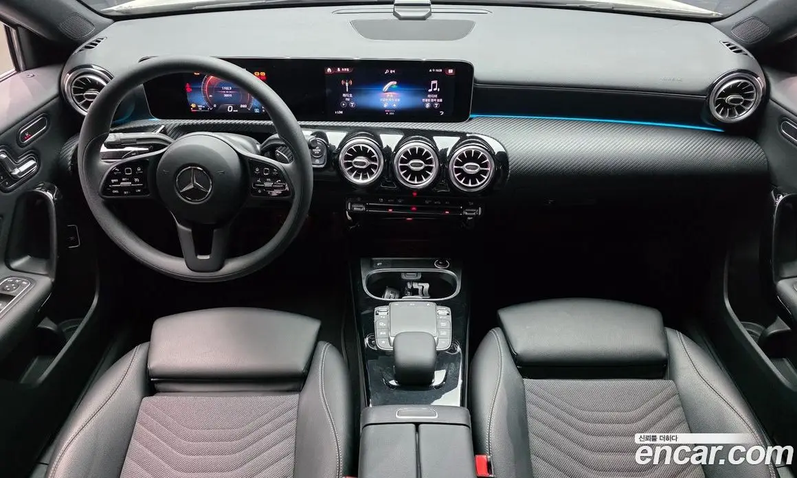 Mercedes-Benz A-Class 2020 2.0 АКПП, фото 9