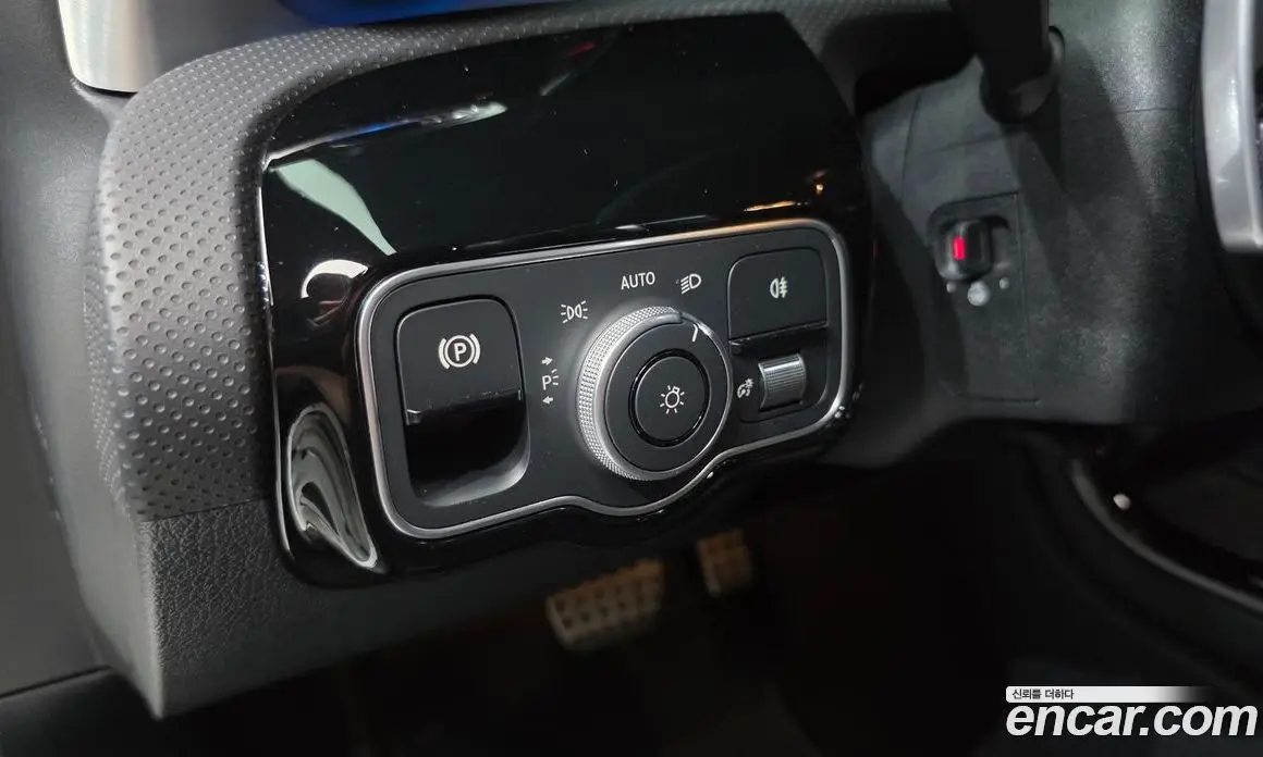 Mercedes-Benz CLA-Class 2024 2.0 АКПП, фото 14