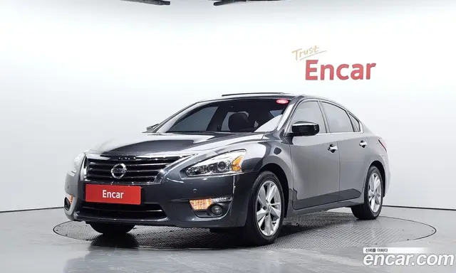 Nissan Altima, 2013, 84 577 км