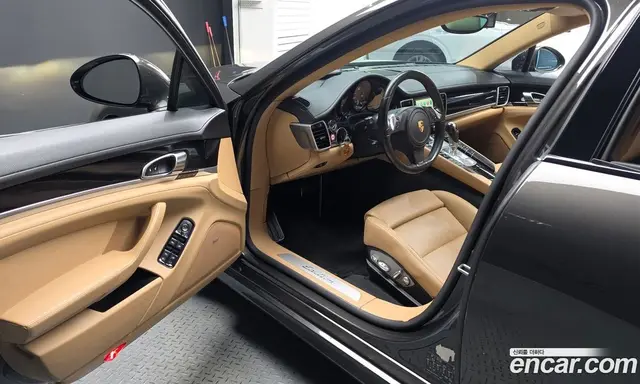 Porsche Panamera 2015 3.0 АКПП, миниатюра 9 Porsche Panamera 2015 3.0 АКПП, миниатюра 9